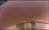 Chubby babe shitting in her brown pantyhose