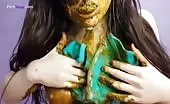 Camgirl whore smearing shit