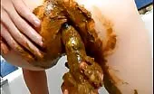 Smearing shit on her pussy