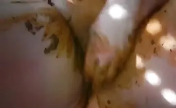 Petite Lady Shits