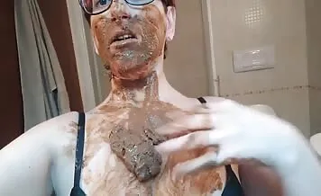 Woman takes a shit in the mouth
