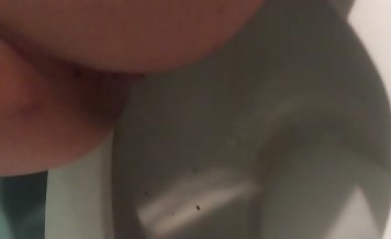 Chubby Girl Pooping In Toilet 
